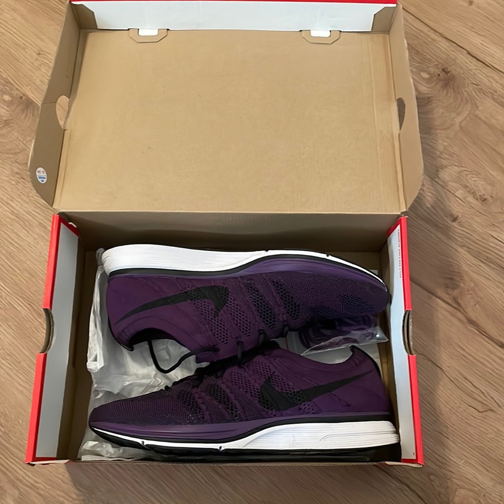 Nike flyknit trainer